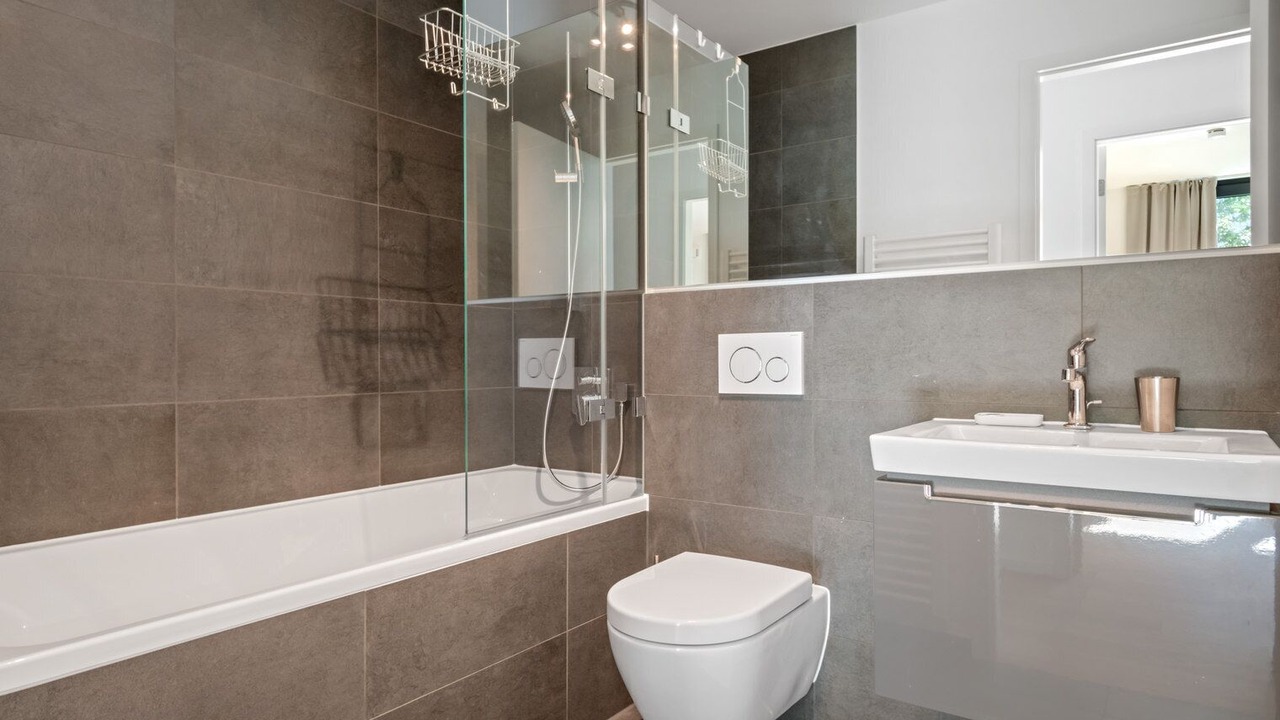 Photo of Bathroom in West Berlin Centre