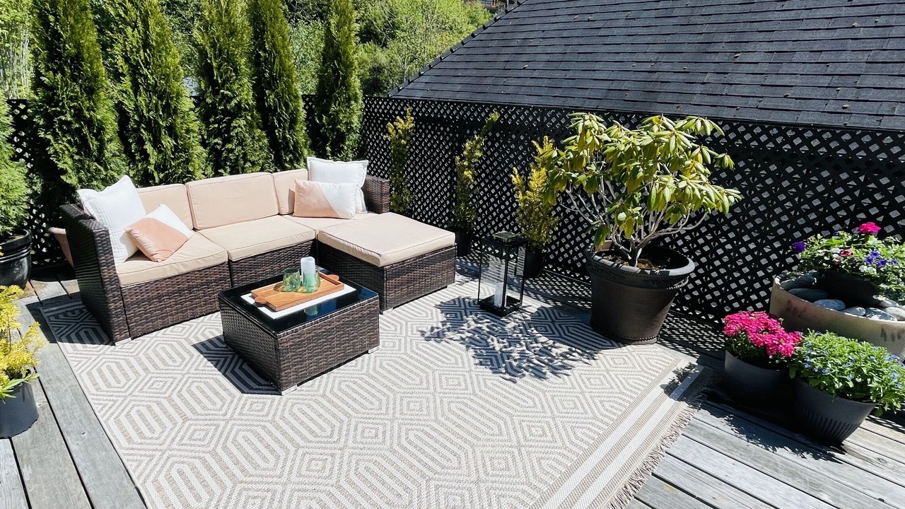 Photo of Patio Balcony in Otter Point