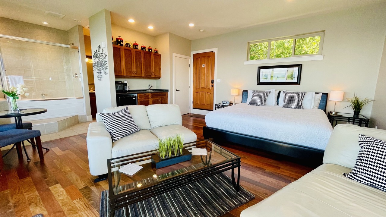 Photo of Bedroom in Otter Point