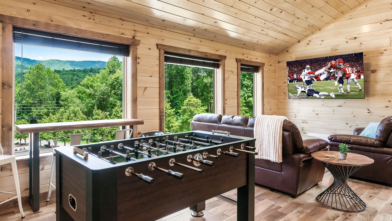 Photo of Others in White Oak Lodge