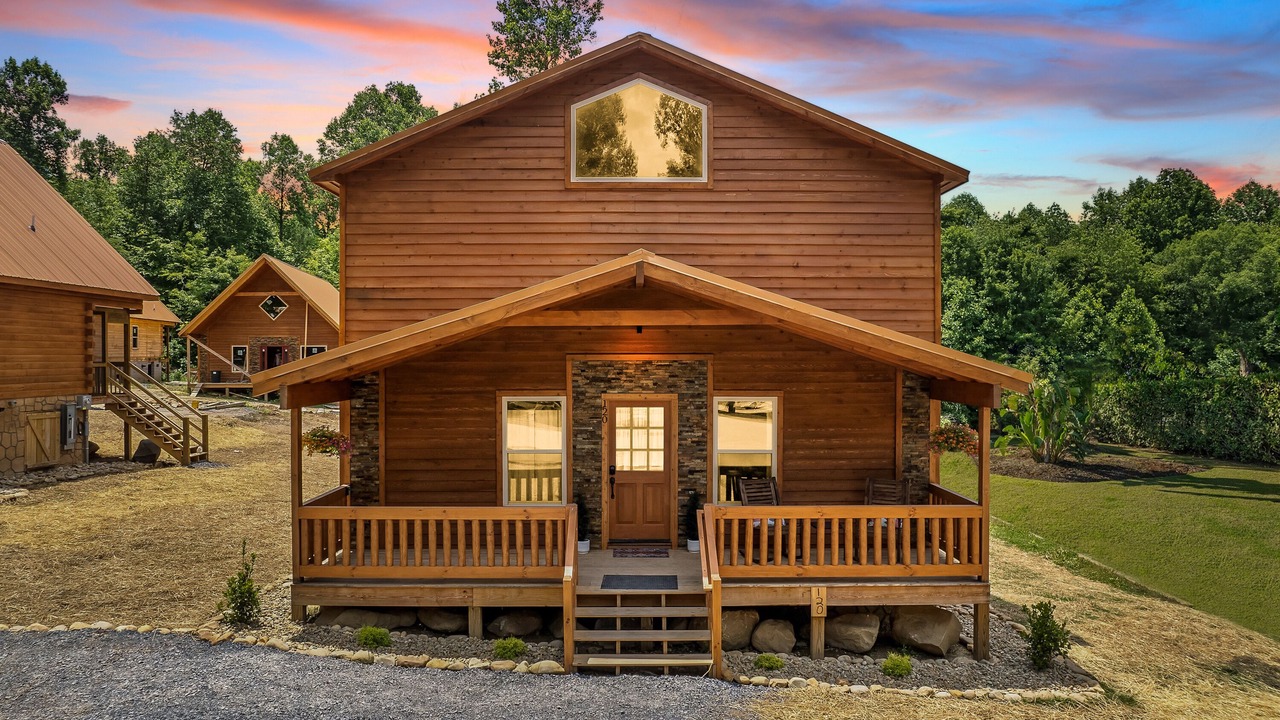 Photo of Others in White Oak Lodge
