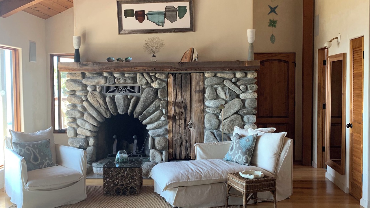 Photo of Livingroom in Carmel Riviera