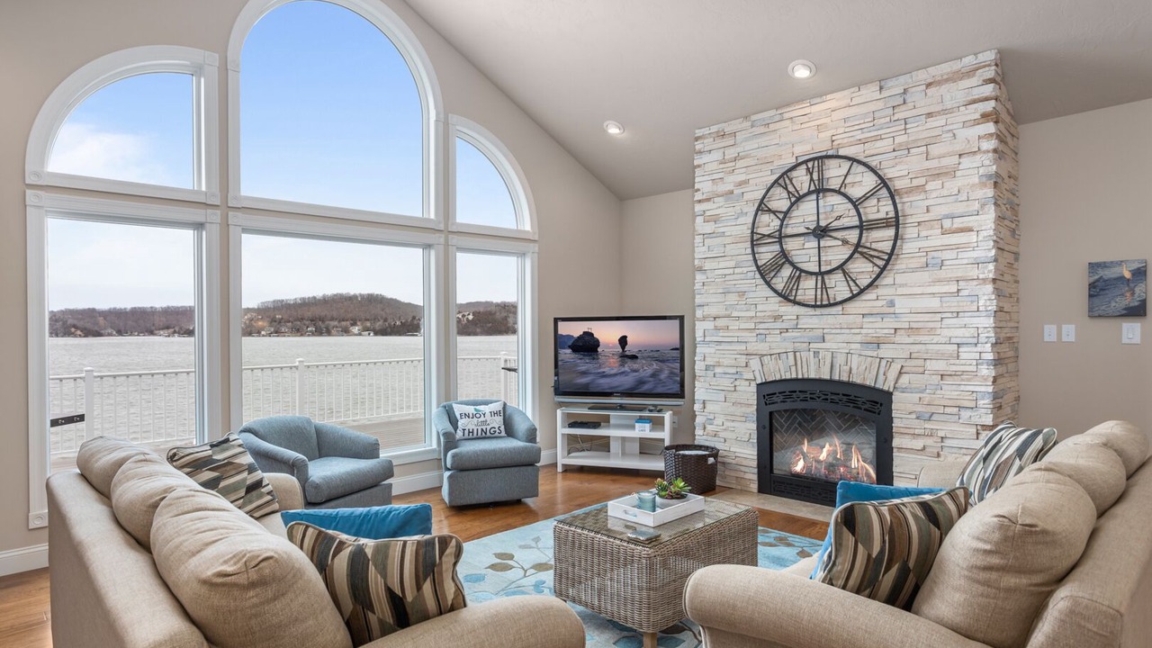 Photo of Livingroom in Roach