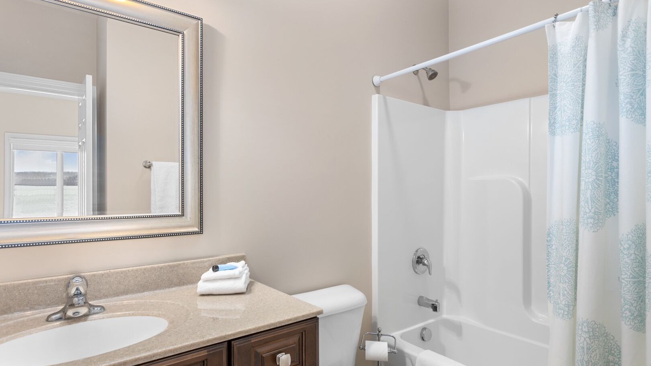 Photo of Bathroom in Roach