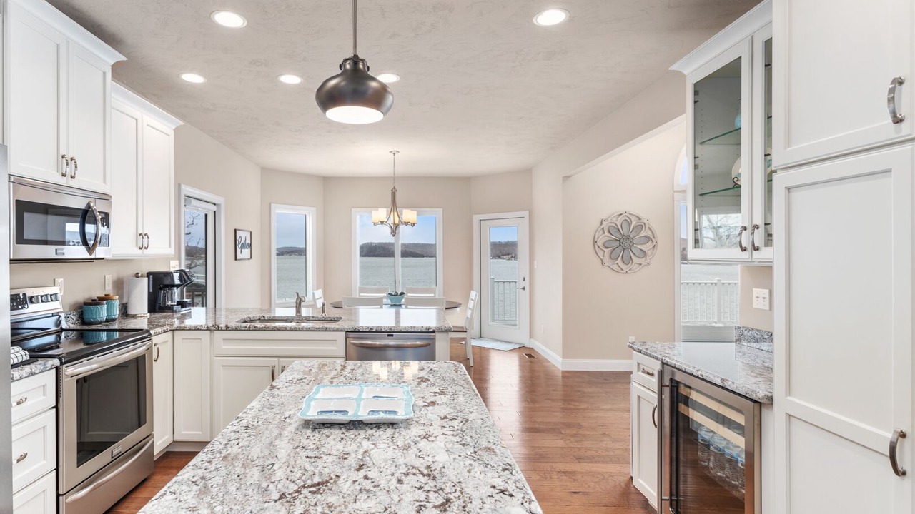 Photo of Kitchen in Roach