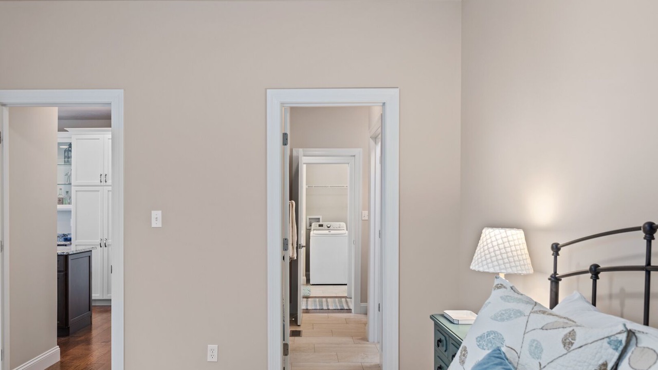 Photo of Bedroom in Roach