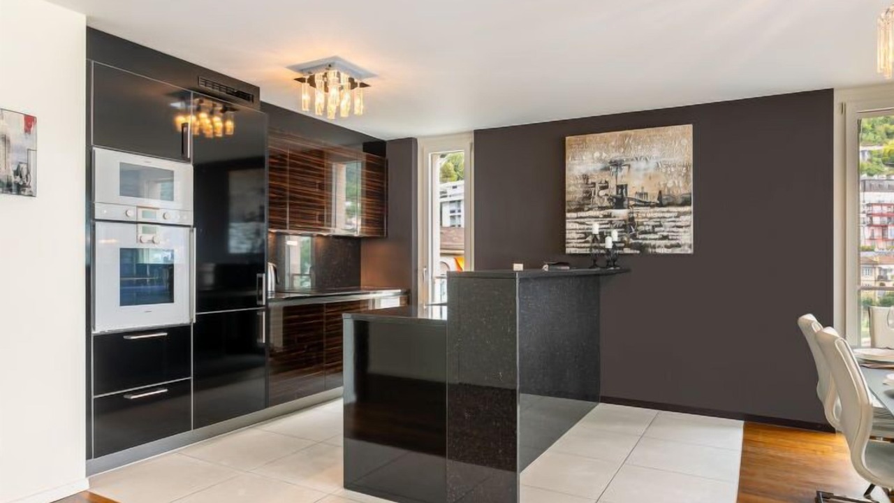 Photo of Bedroom in Montreux City Centre