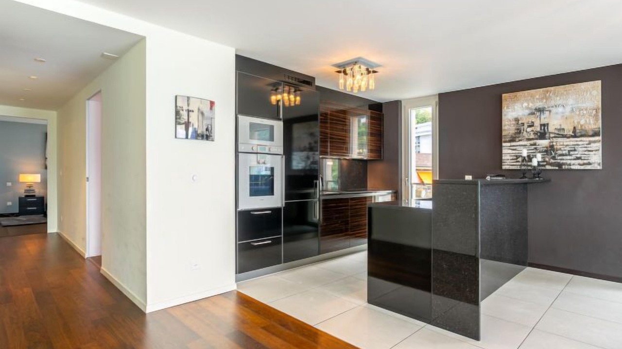 Photo of Bedroom in Montreux City Centre