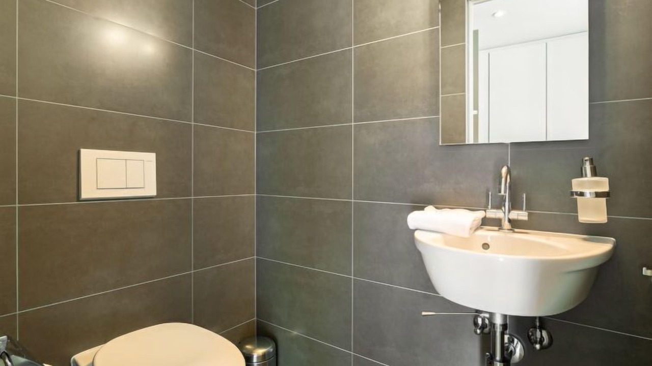 Photo of Bathroom in Montreux City Centre
