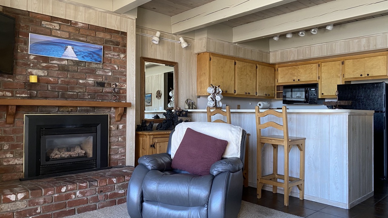 Photo of Livingroom in Tahoe Keys