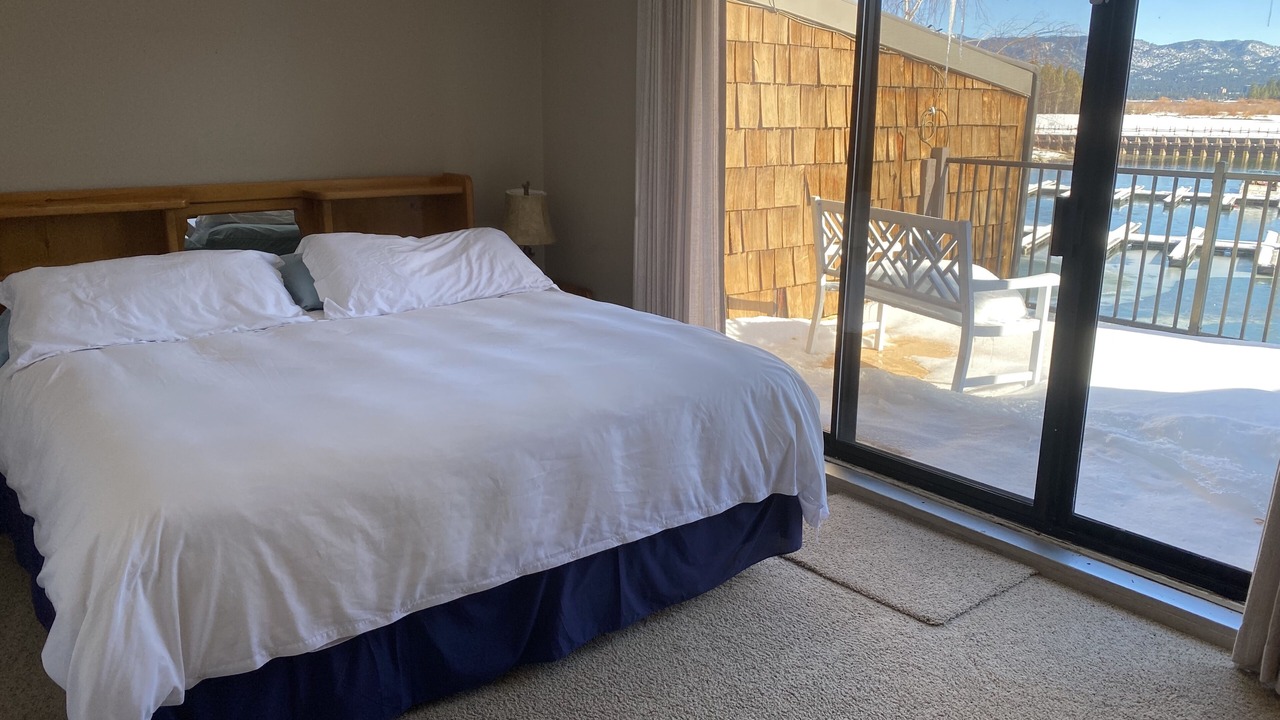 Photo of Bedroom in Tahoe Keys