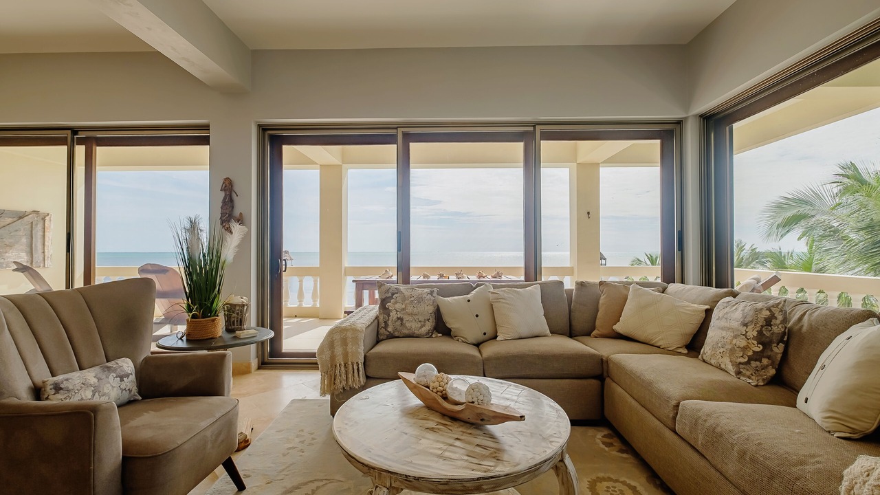 Photo of Livingroom in Boca Ciega