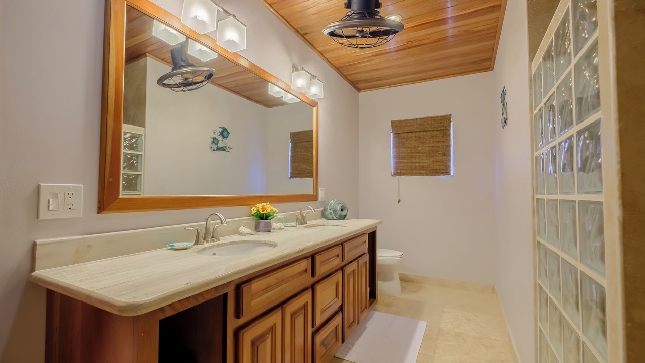 Photo of Bathroom in Boca Ciega