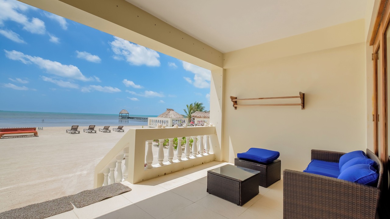 Photo of Patio Balcony in Boca Ciega