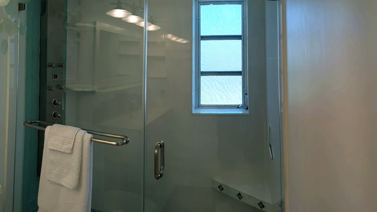 Photo of Bathroom in Islamorada