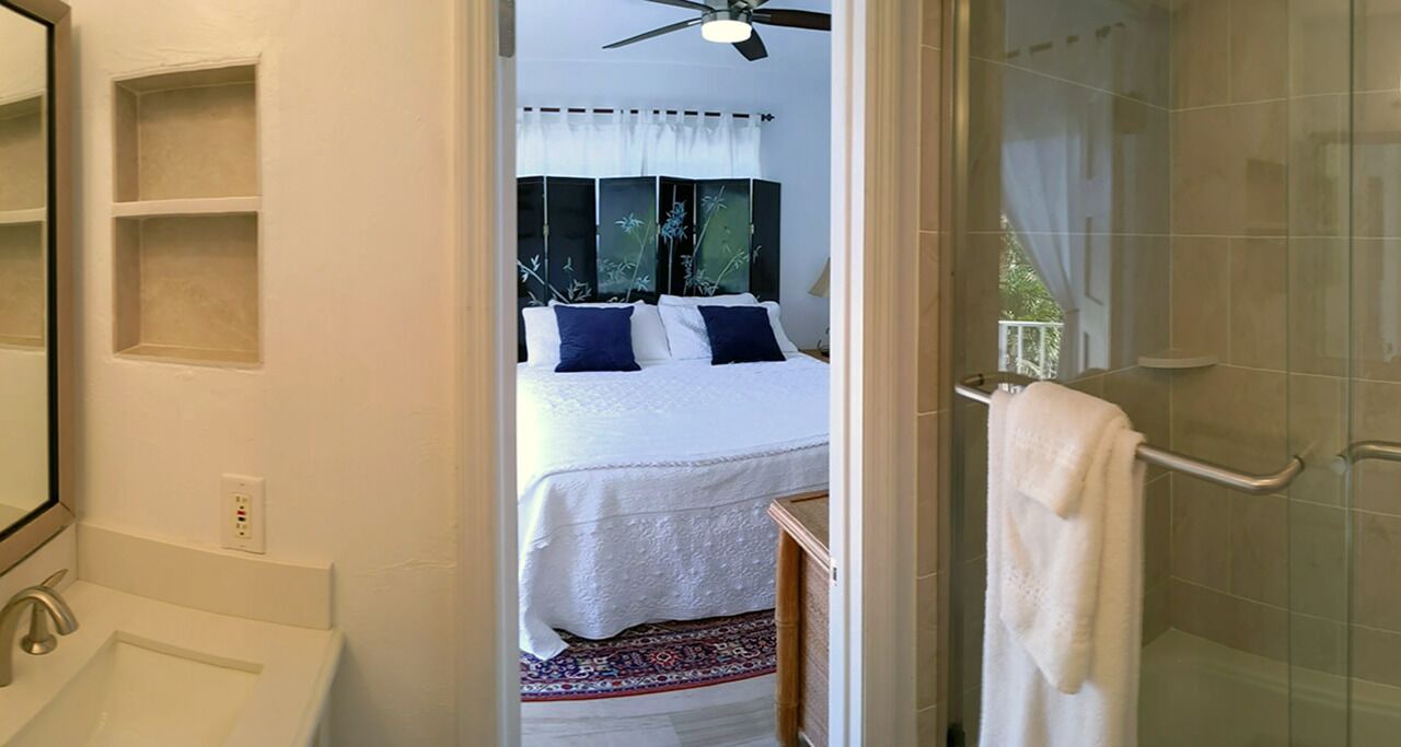 Photo of Bathroom in Islamorada