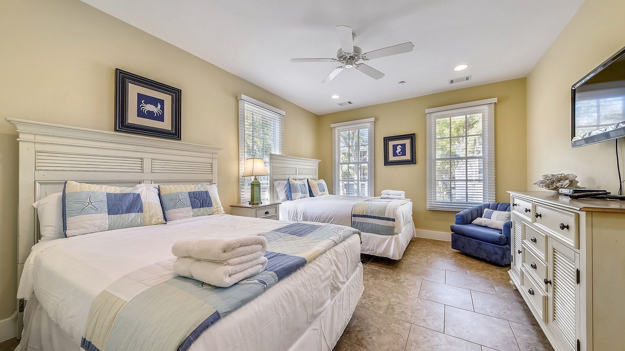 Photo of Bedroom in Melrose on the Beach