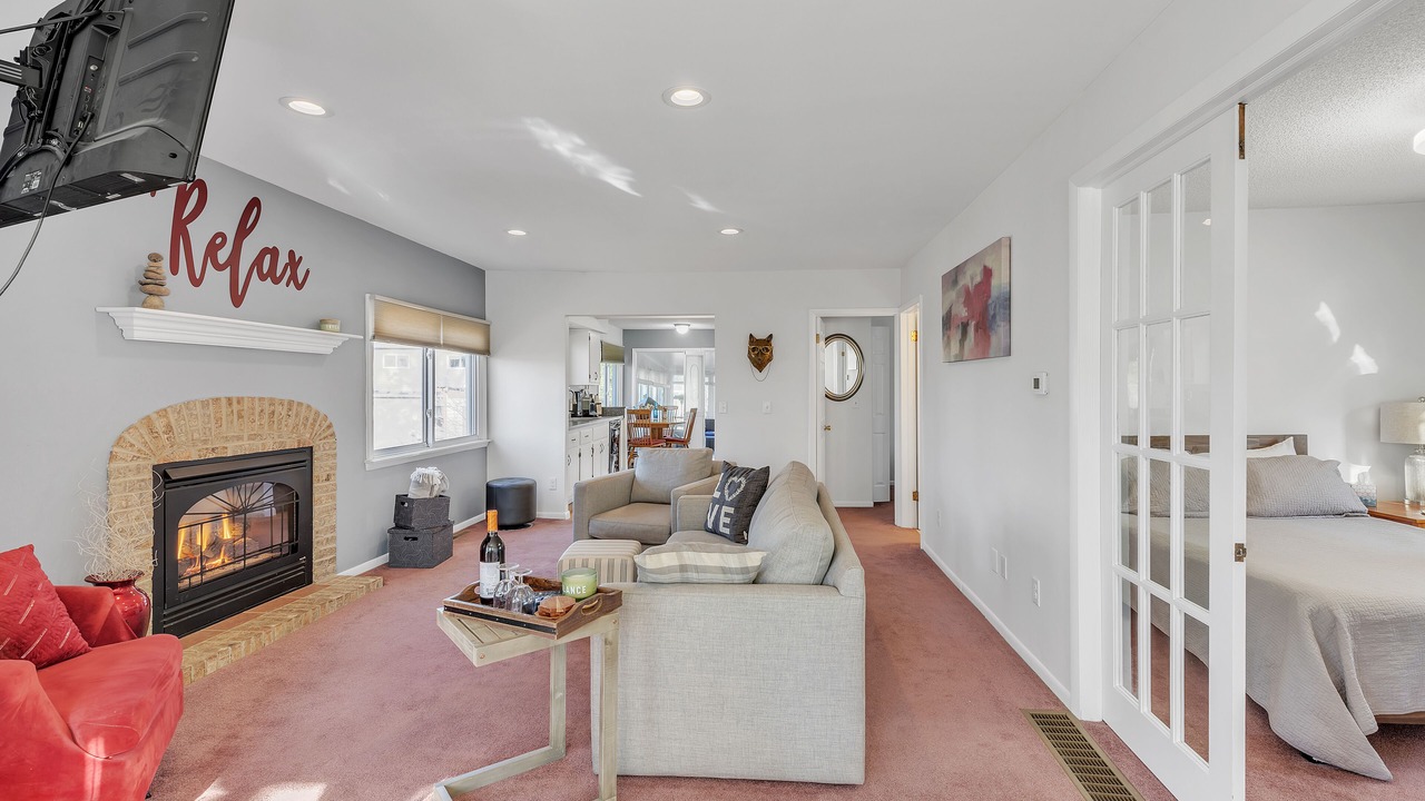 Photo of Livingroom in Grass Lake