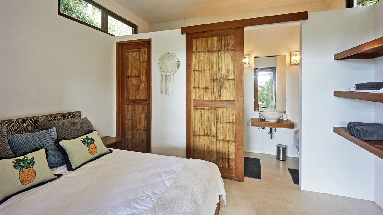 Photo of Bedroom in Playa Hermosa Cobano