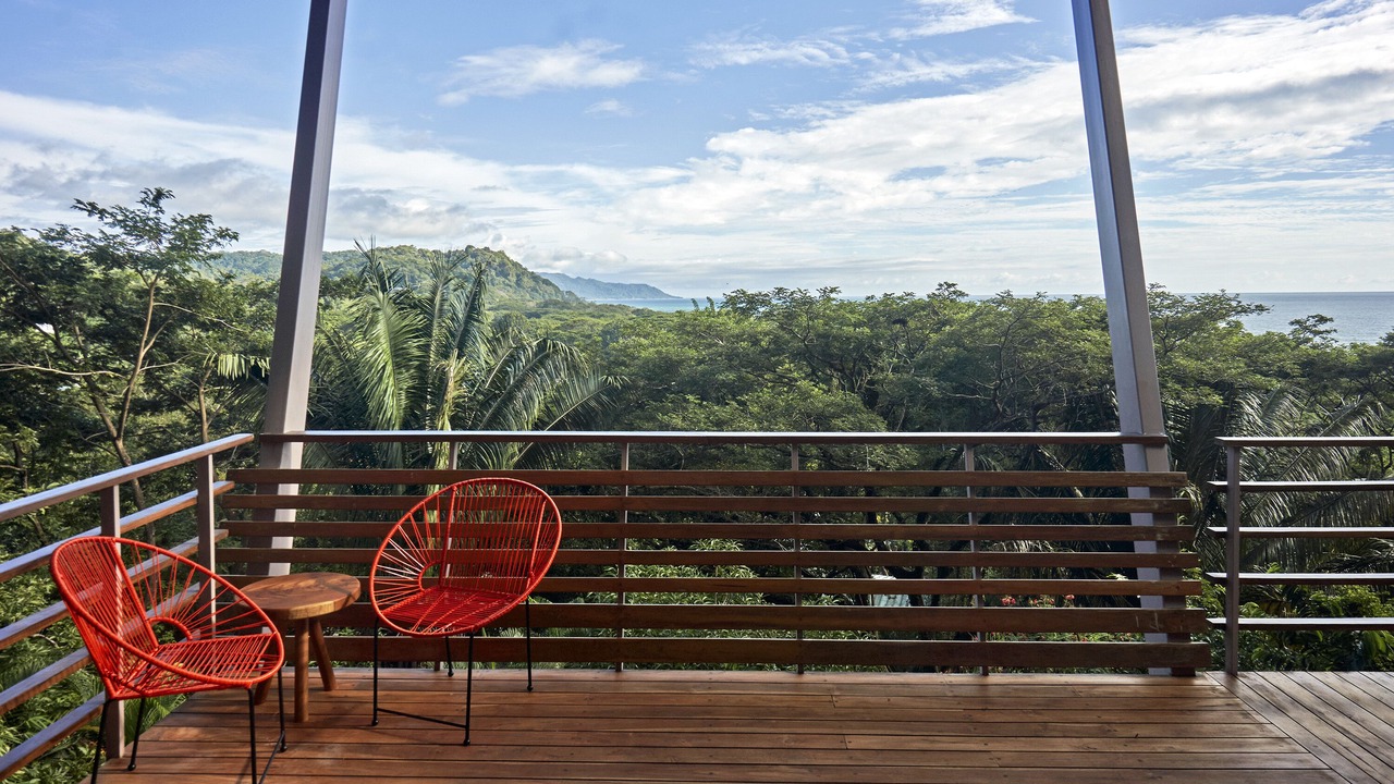Photo of Patio Balcony in Playa Hermosa Cobano
