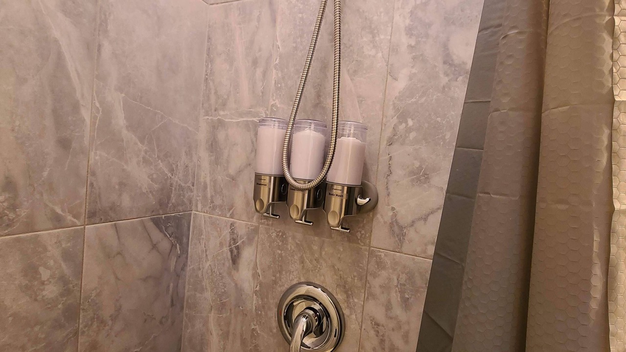 Photo of Bathroom in Harvie Heights