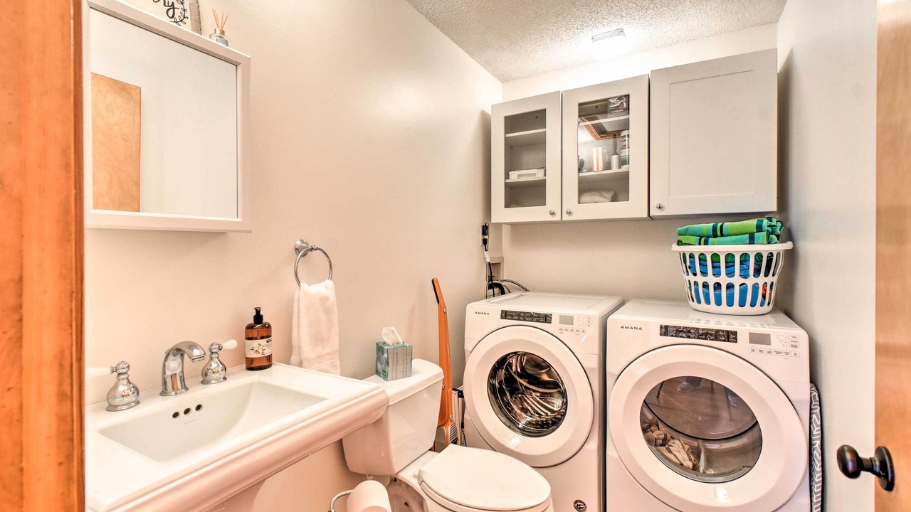 Photo of Bathroom in Colington Harbour