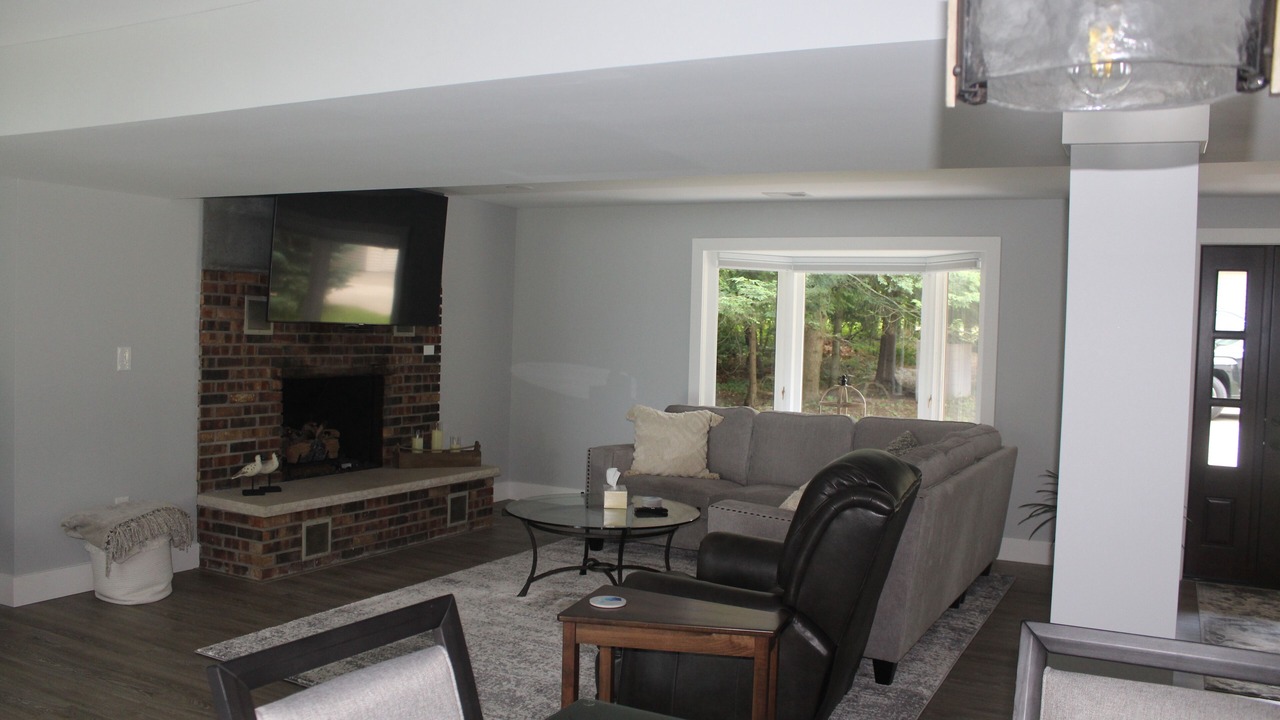 Photo of Livingroom in Kewadin