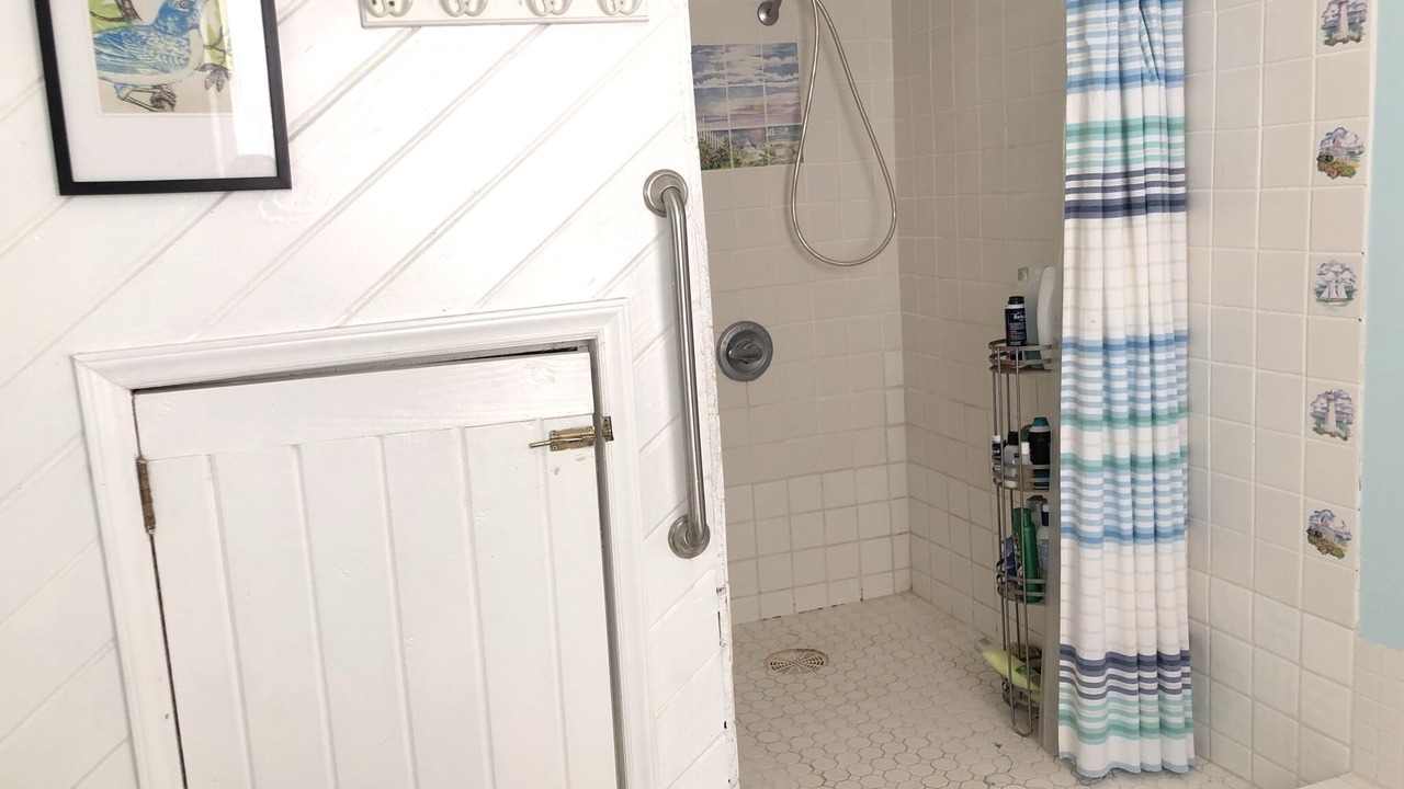 Photo of Bathroom in Daufuskie Island