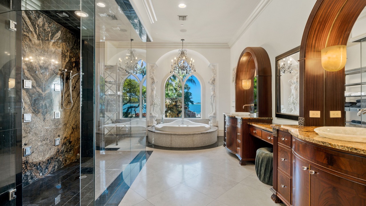 Photo of Bathroom in Siesta Key