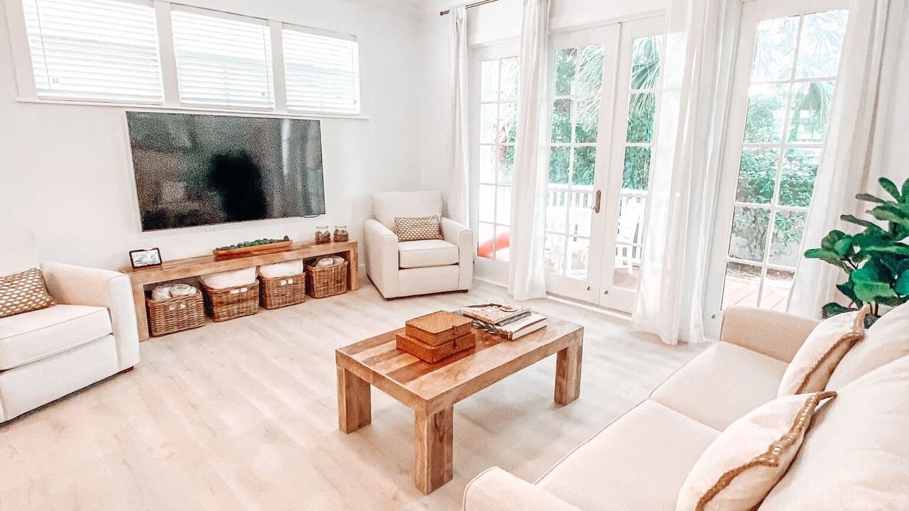 Photo of Livingroom in Islamorada