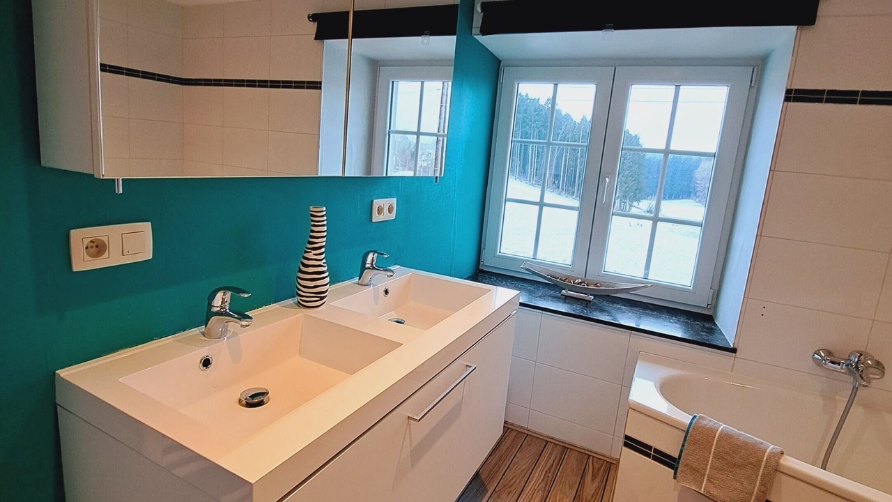 Photo of Bathroom in Wibrin
