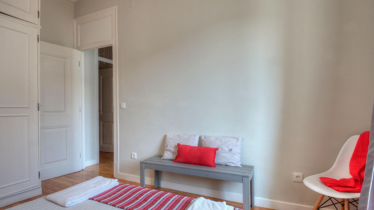 Photo of Bedroom in Lisbon Old Town
