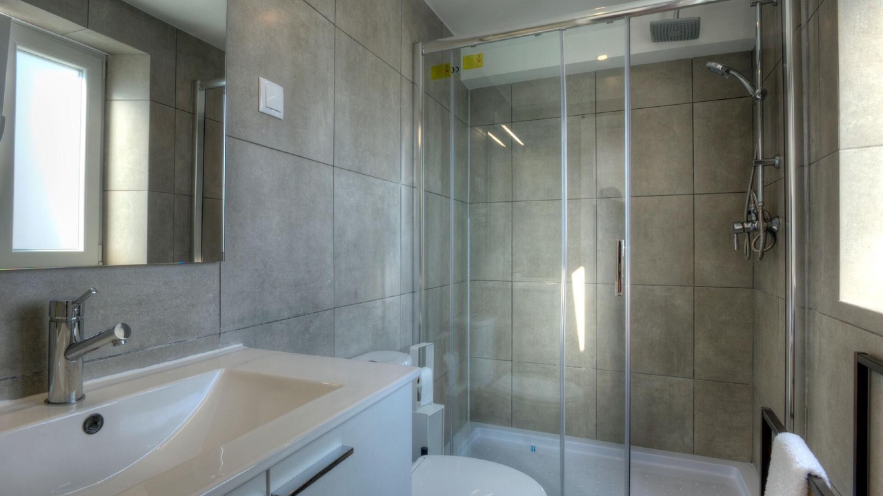 Photo of Bathroom in Lisbon Old Town
