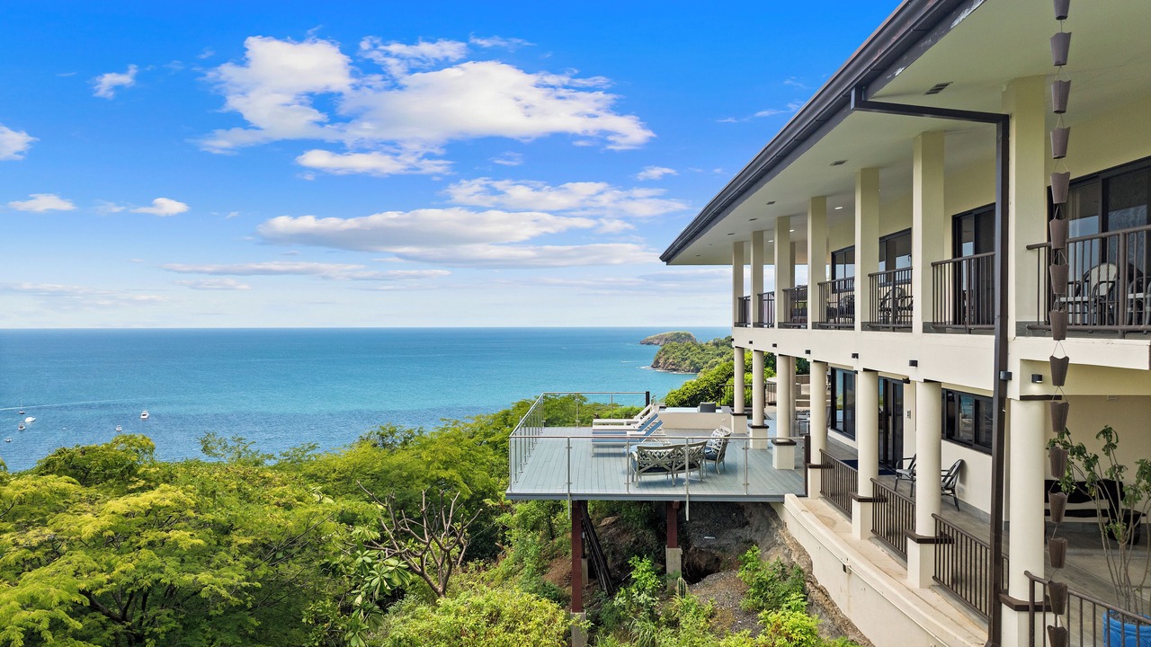 Photo of Patio Balcony in Coco