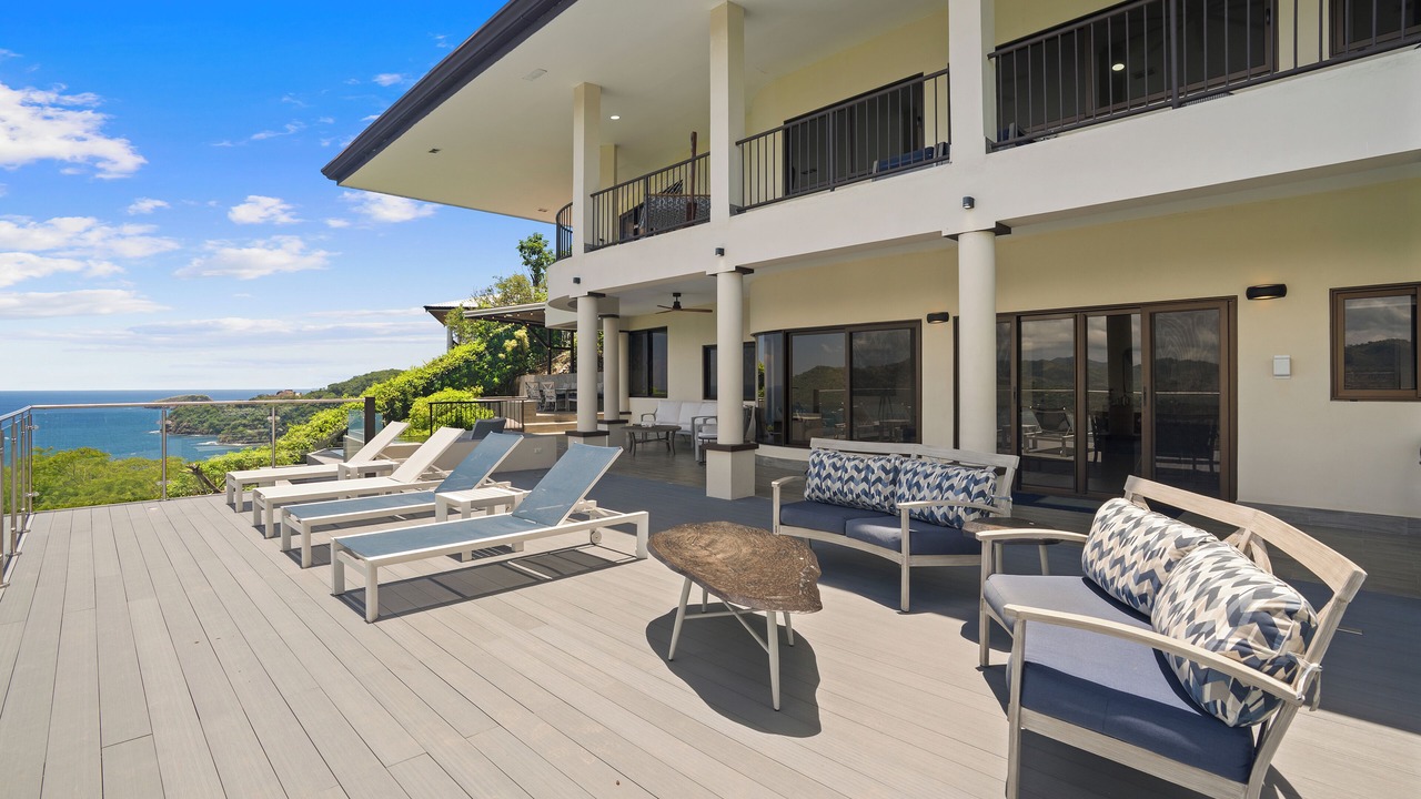 Photo of Patio Balcony in Coco