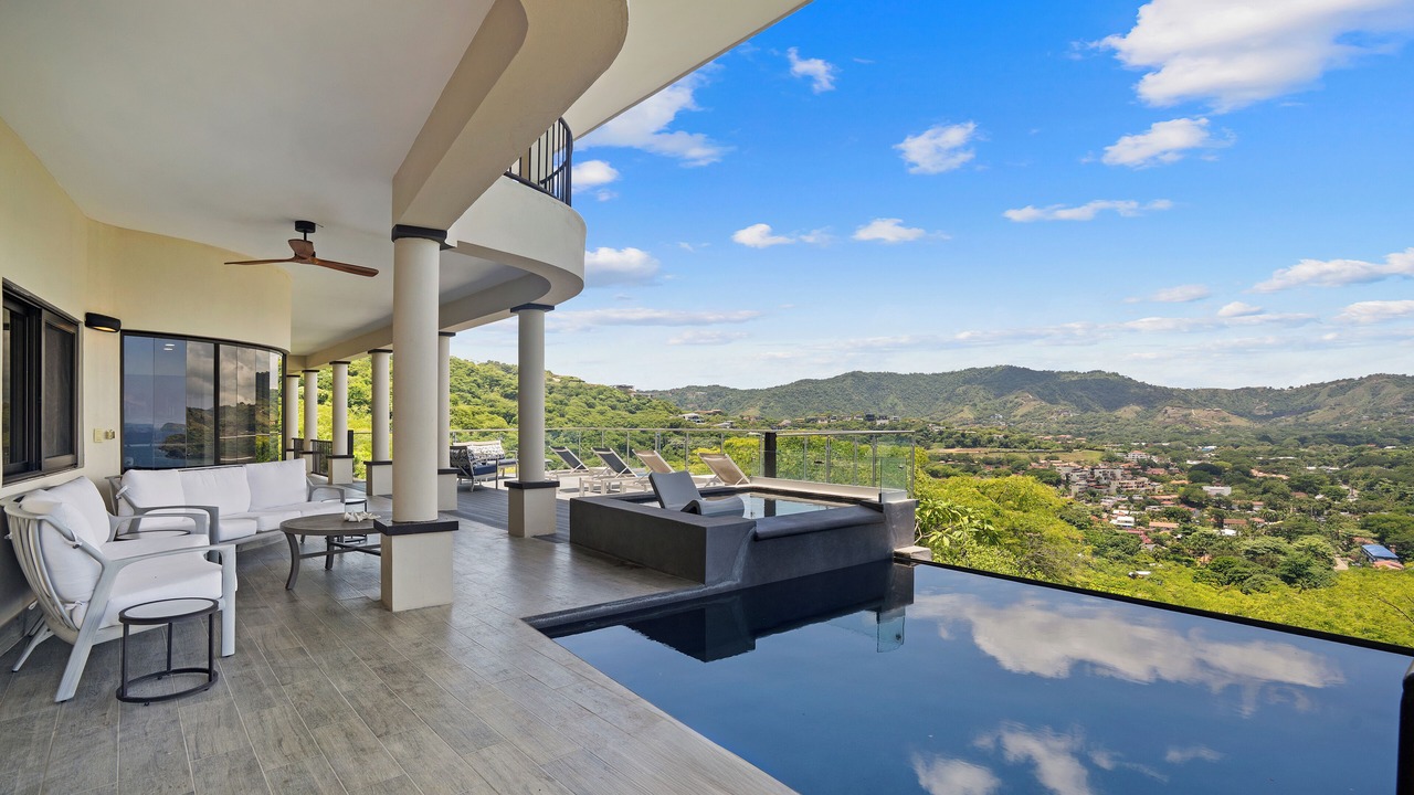 Photo of Outdoor in Coco