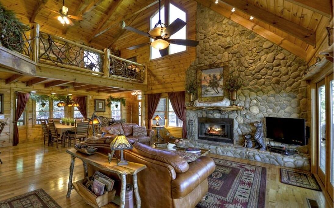 Photo of Livingroom in Morganton