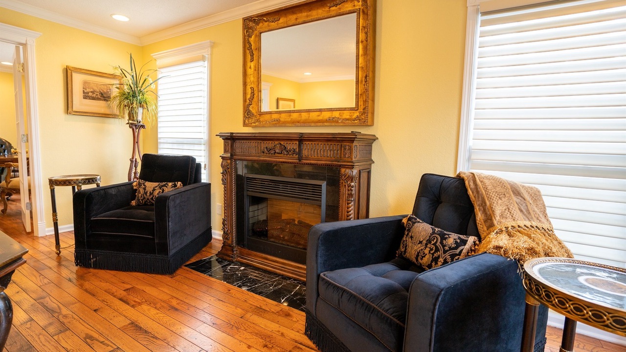 Photo of Livingroom in Carbondale