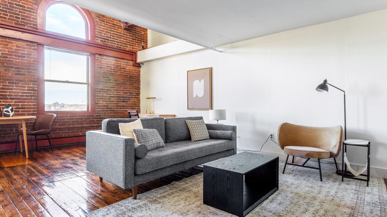 Photo of Livingroom in South End