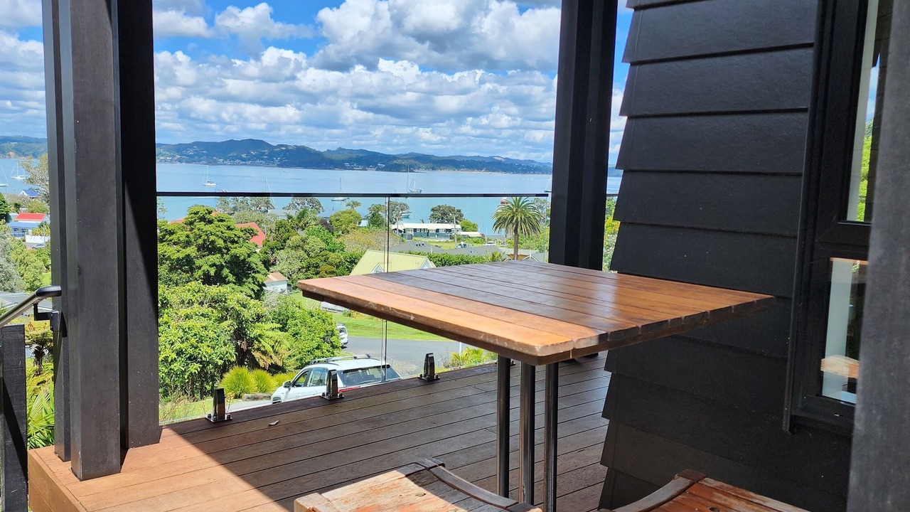 Photo of Outdoor in Russell