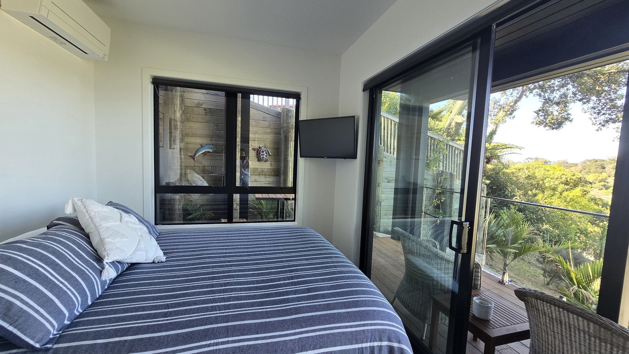 Photo of Bedroom in Russell