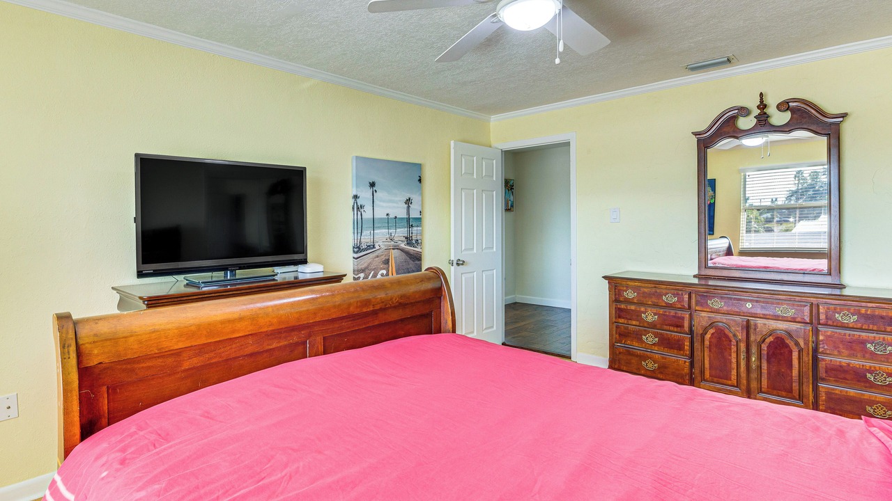 Photo of Bedroom in Hudson Beach Estates