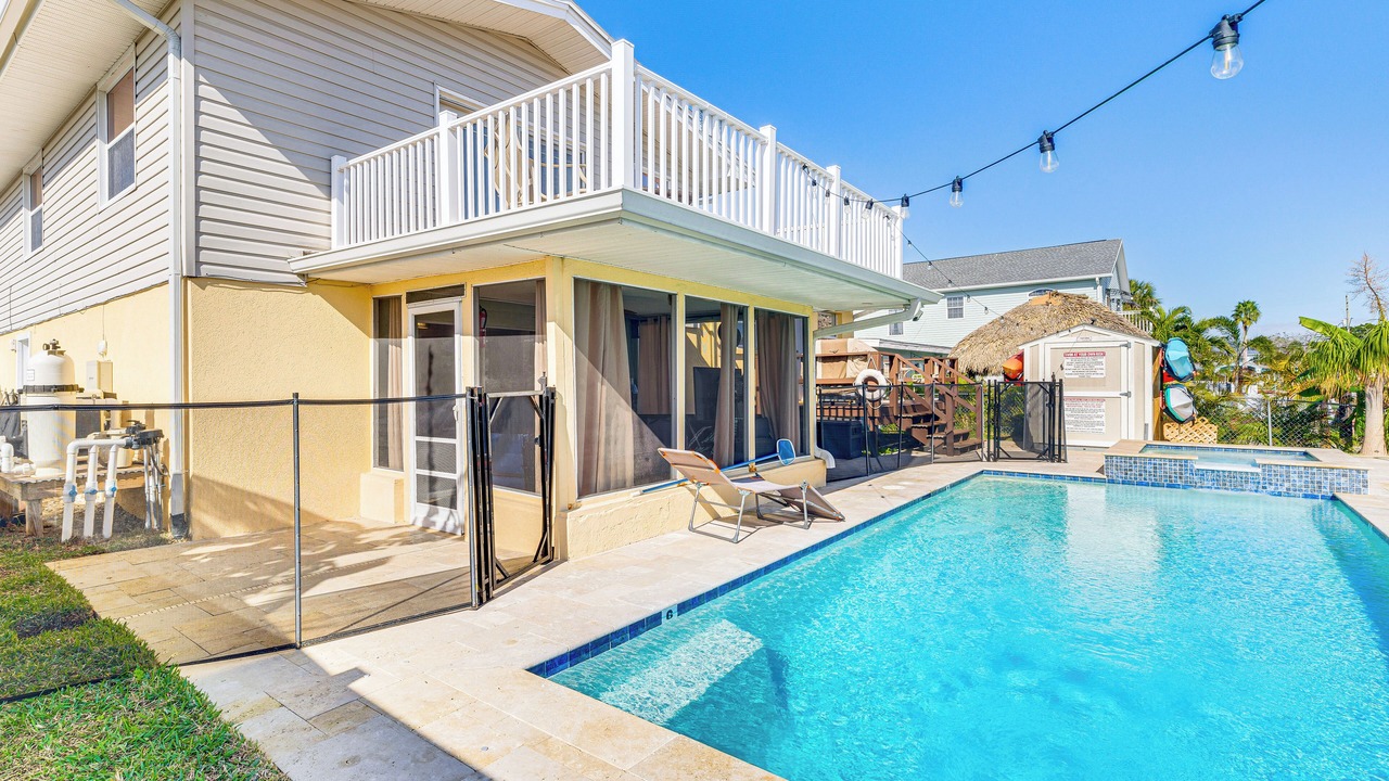 Photo of Outdoor in Hudson Beach Estates