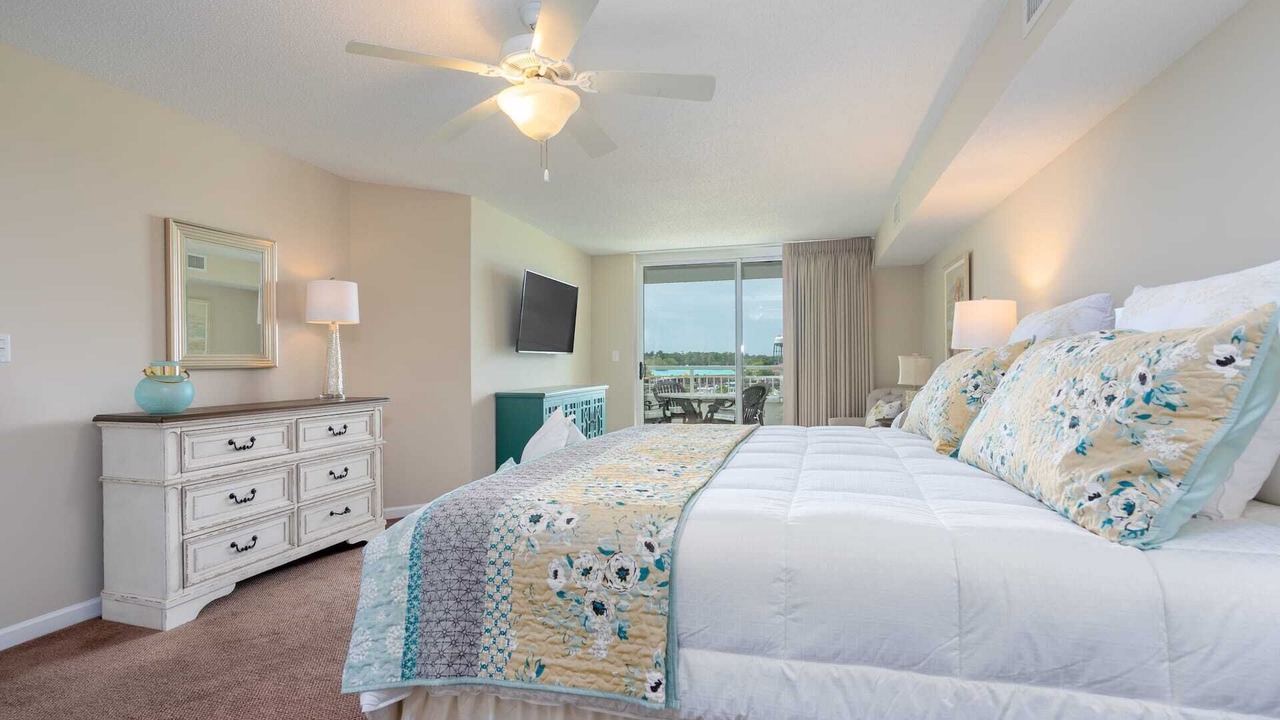 Photo of Bedroom in North Myrtle Beach