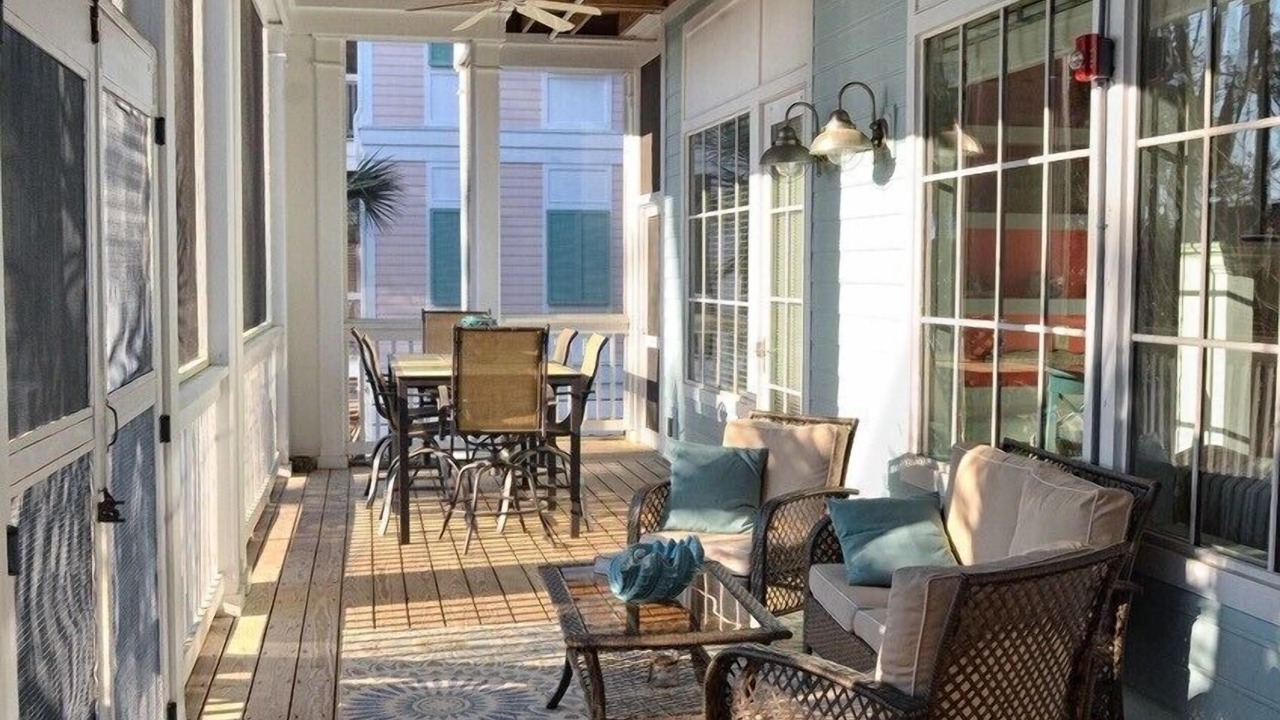 Photo of Outdoor in Melrose on the Beach