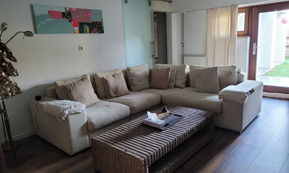 Photo of Livingroom in As