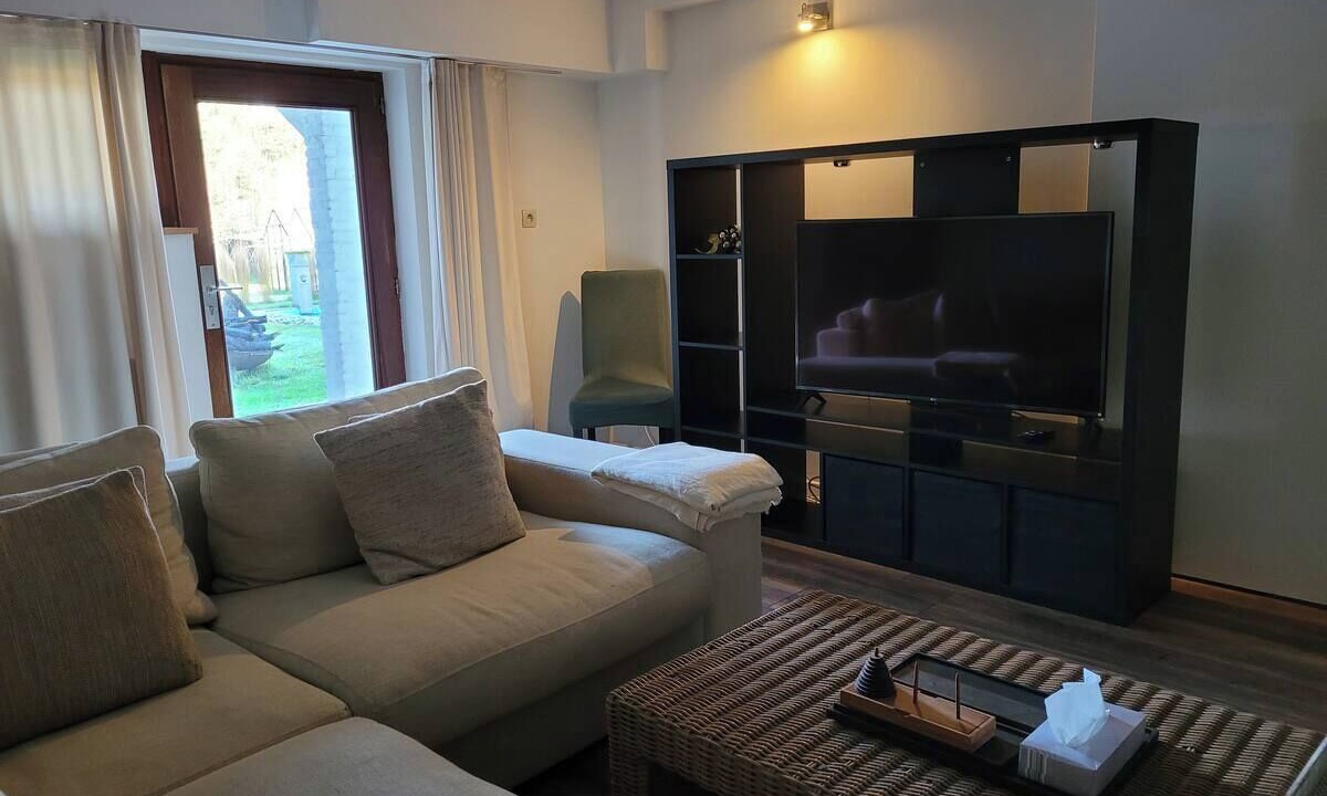 Photo of Livingroom in As