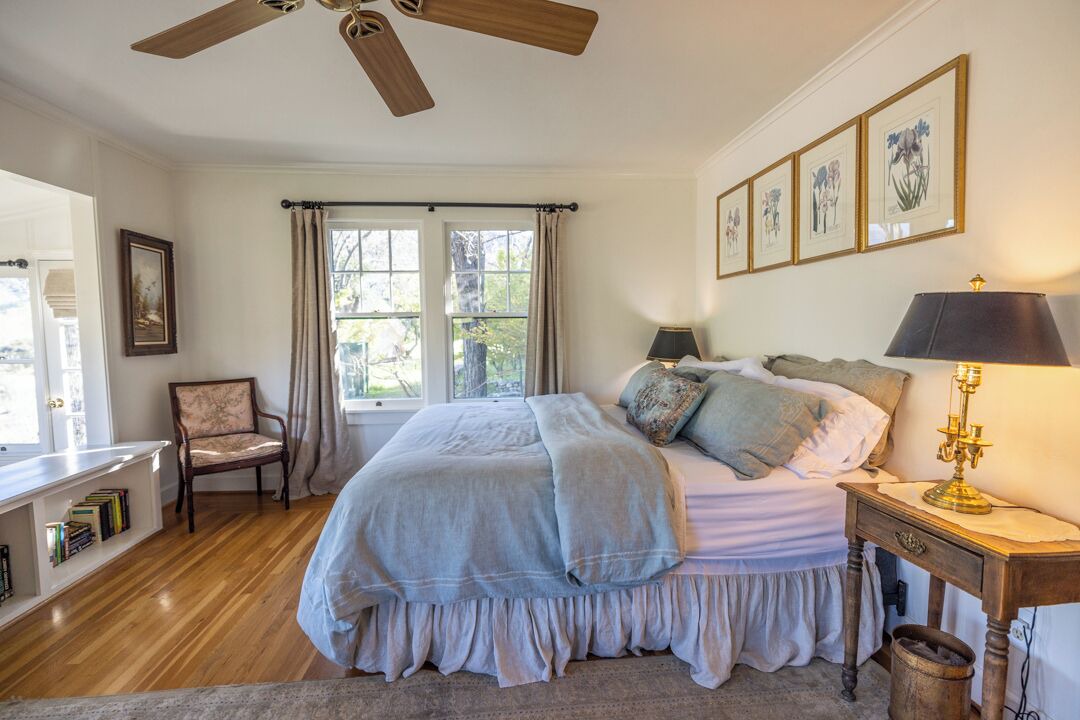 Photo of Bedroom in Greenfield