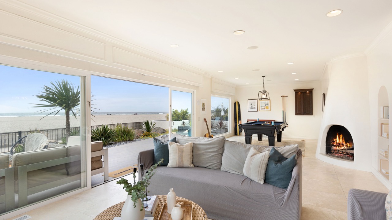 Photo of Livingroom in South Mission Beach