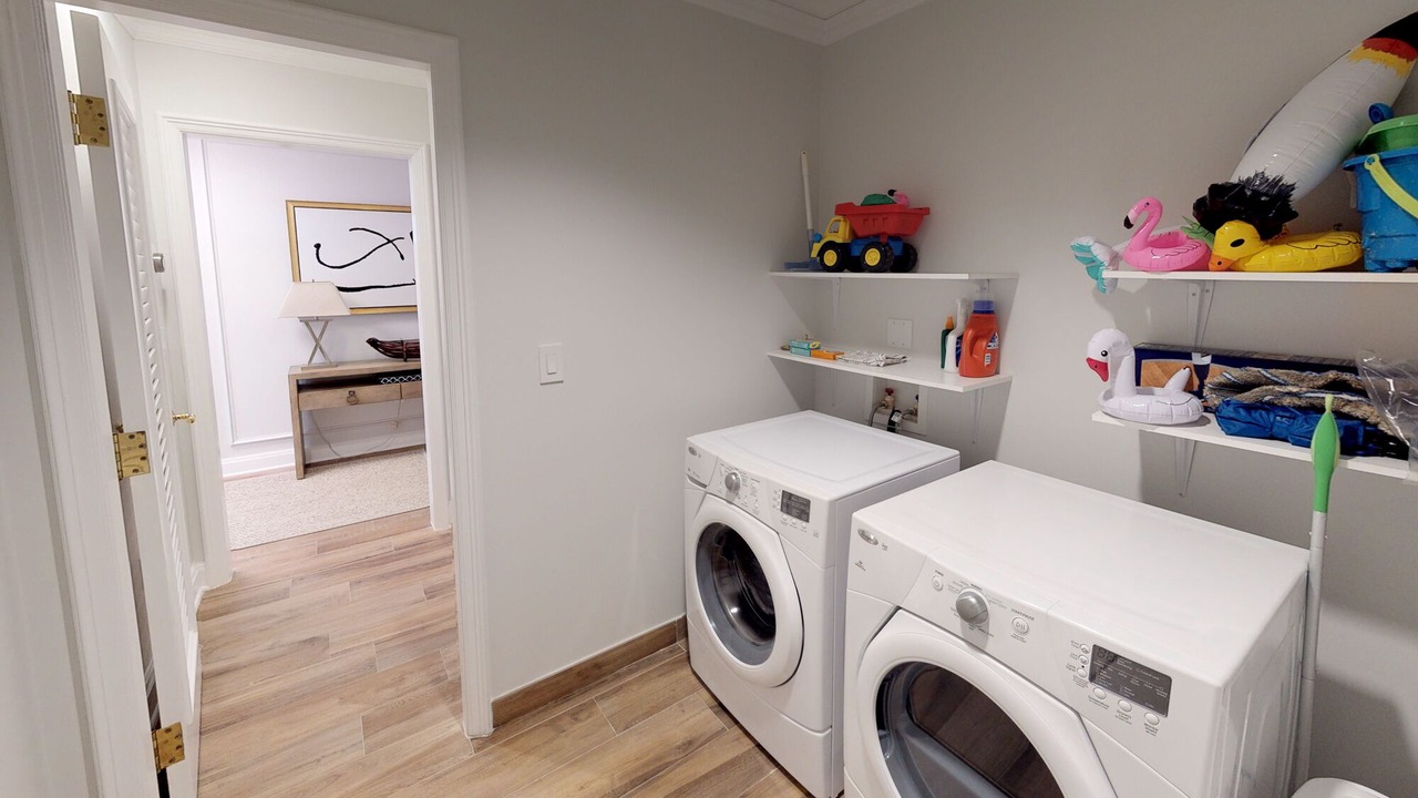 Photo of Bedroom in Seven Mile Beach